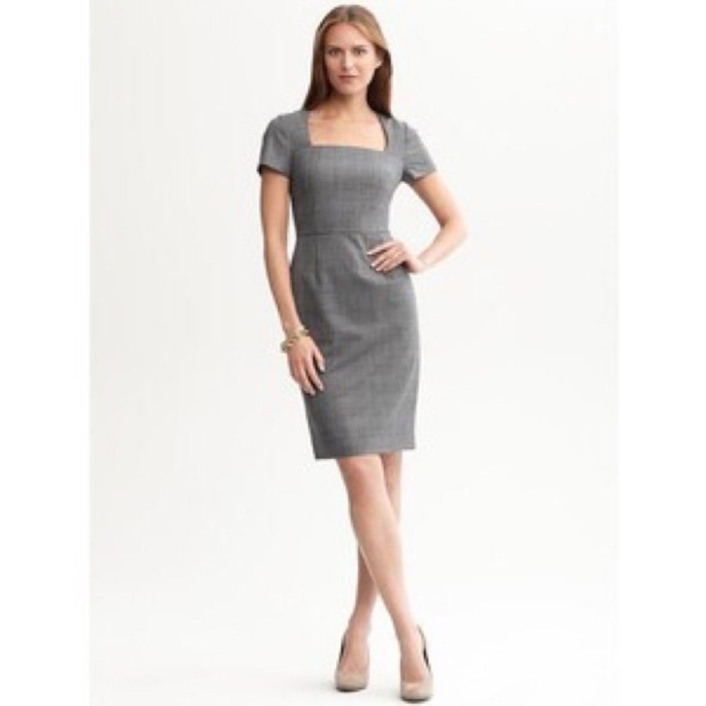 BANANA REPUBLIC GREY DRESS